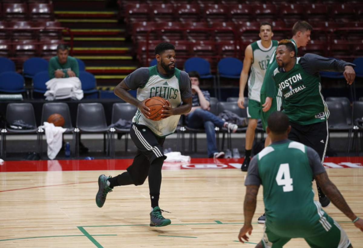 celtics_bench.jpg